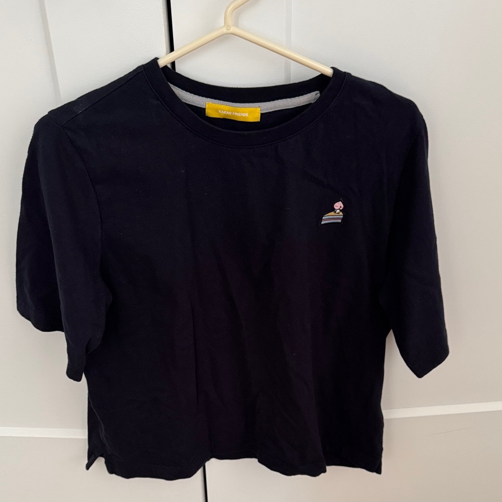 Kakao Friend Apeach shirt in